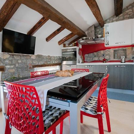 Loft In Piazza Con Soppalco Apartment Cividale Del Friuli Bagian luar foto