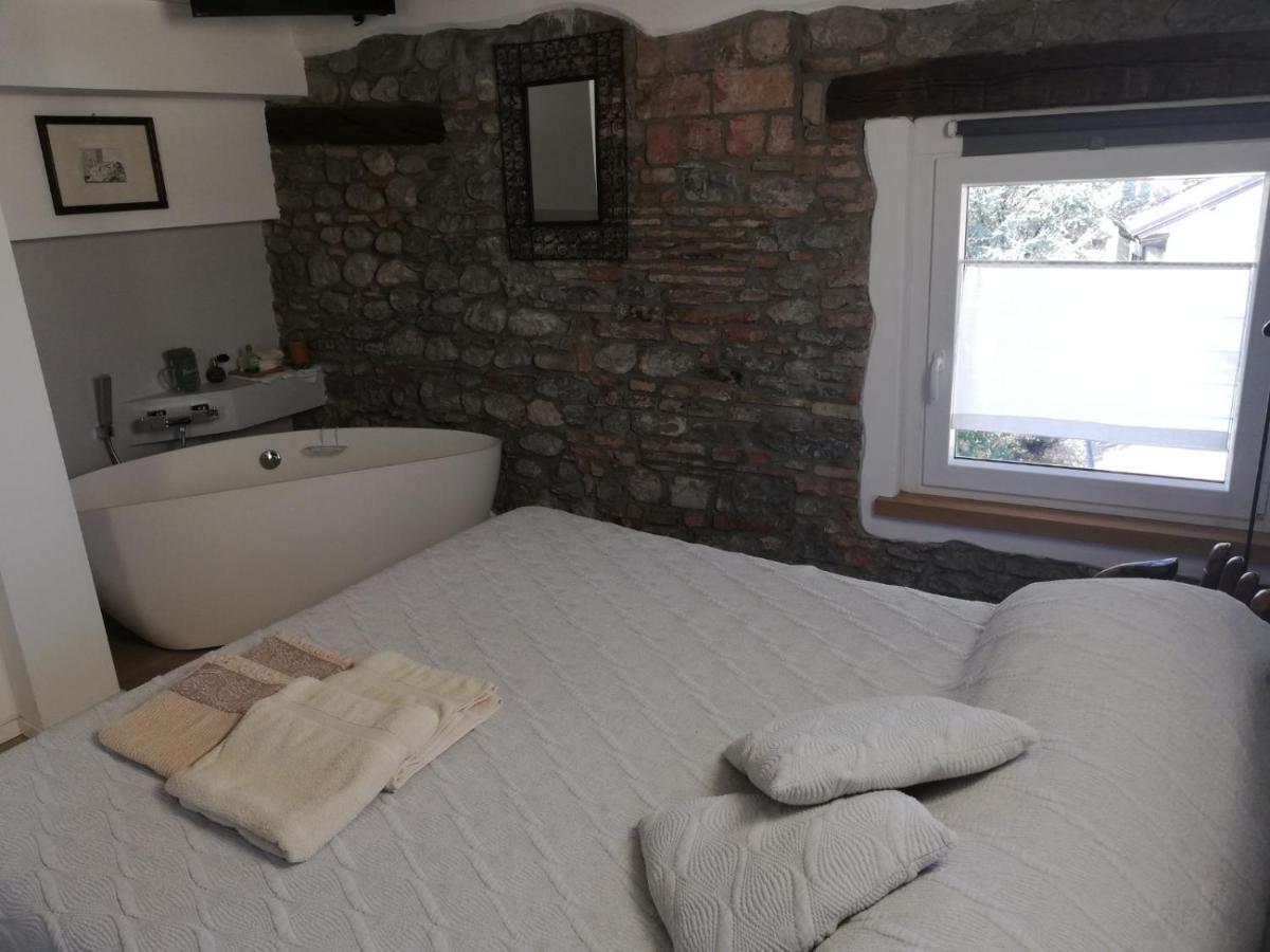 Loft In Piazza Con Soppalco Apartment Cividale Del Friuli Bagian luar foto