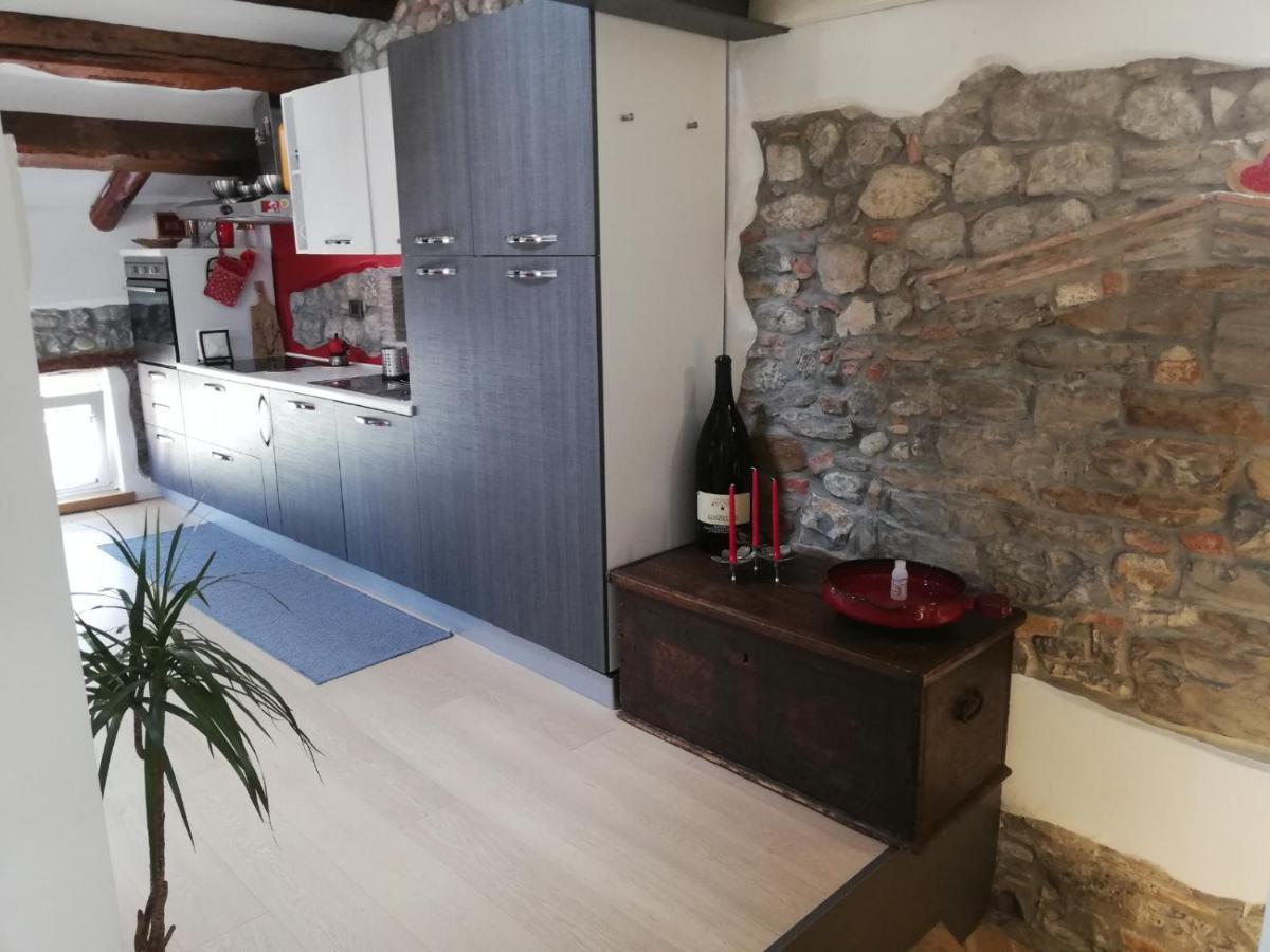 Loft In Piazza Con Soppalco Apartment Cividale Del Friuli Bagian luar foto