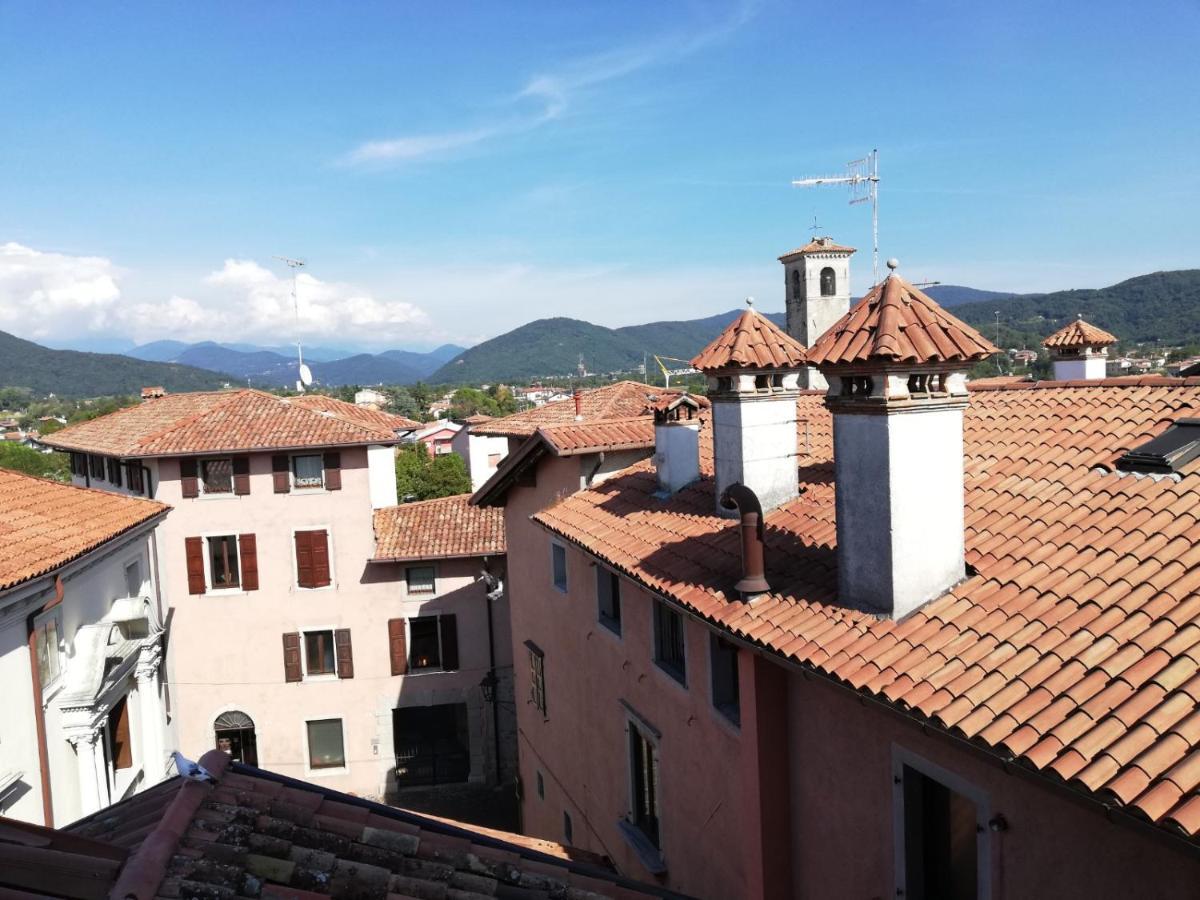 Loft In Piazza Con Soppalco Apartment Cividale Del Friuli Bagian luar foto