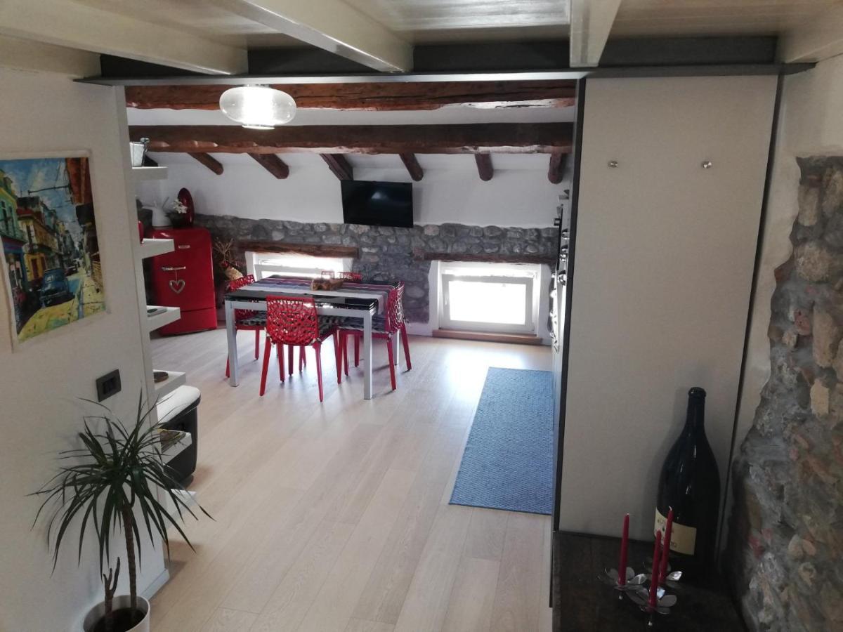 Loft In Piazza Con Soppalco Apartment Cividale Del Friuli Bagian luar foto