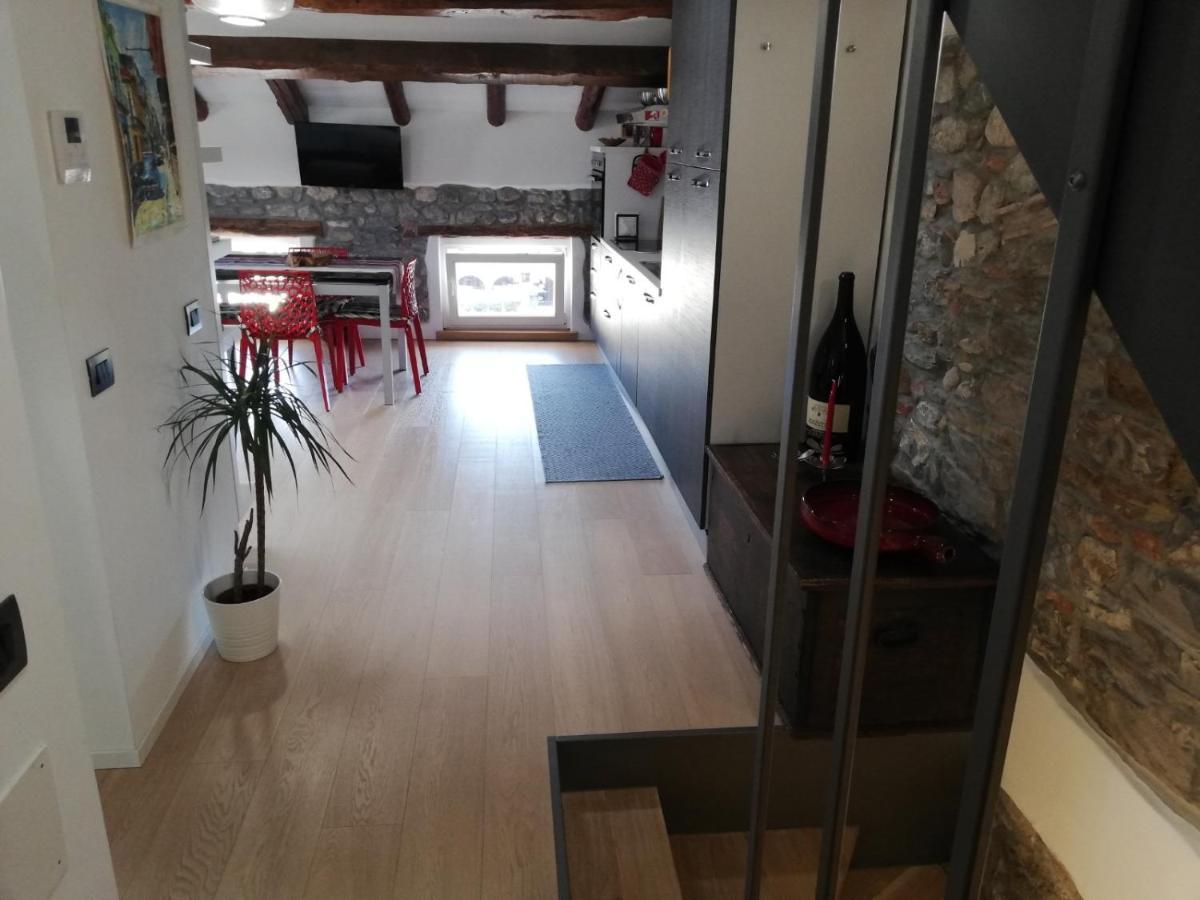Loft In Piazza Con Soppalco Apartment Cividale Del Friuli Bagian luar foto